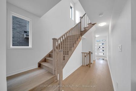 1349 GLAMORGAN MANOR, Pickering, Ontario L1X 0N1, Canadá