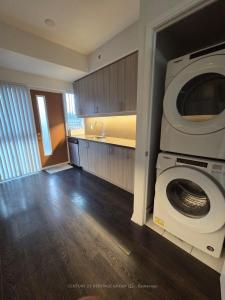 1040 PORTAGE PARKWAY, Vaughan, Ontario L4K 0K3, Canadá