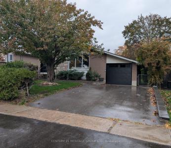 971 VISTULA DRIVE, Pickering, Ontario L1W 2L8, Canadá