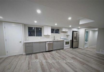 971 VISTULA DRIVE, Pickering, Ontario L1W 2L8, Kanada