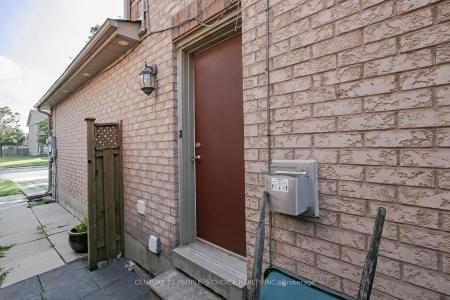 75 LETTY AVENUE, Brampton, Ontario L6Y 4T1, Kanada