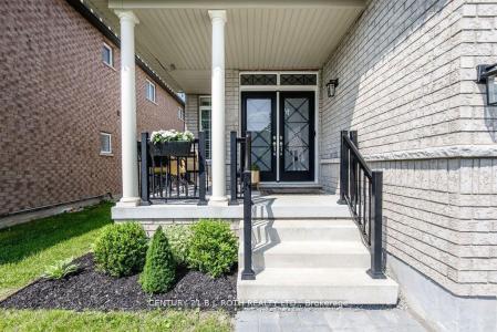 20 WESTMINSTER CIRCLE, Barrie, Ontario L4M 0A3, Canada