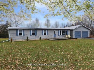 292 SALMON POINT ROAD, Prince Edward County, Ontario K0K 1P0, Kanada