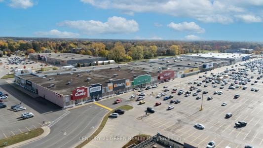 126 CARLYLE DRIVE, London East, Ontario N5V 3T1, Canada