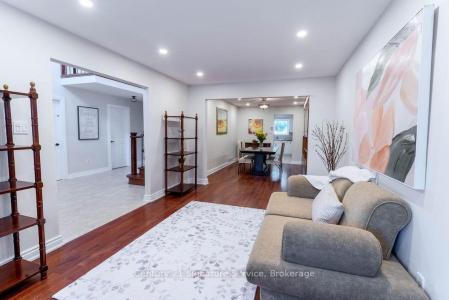 5580 MILLBROOK LANE, Mississauga, Ontario L5M 3X9, Canada