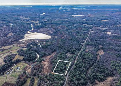 1036 HOPKINS ROAD, Gravenhurst, Онтарио P1P 1R3, Канада