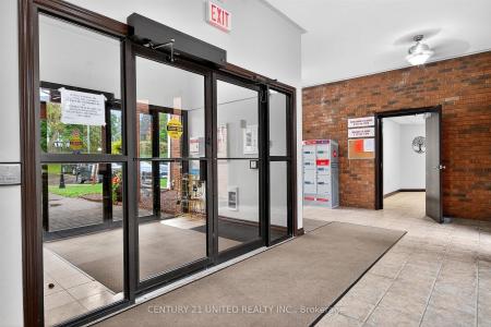 475 PARKHILL ROAD W, Peterborough, Ontario K9H 7M5, Canada