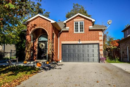 56 MONIQUE CRESCENT, Barrie, Ontario L4M 6Y4, Canada