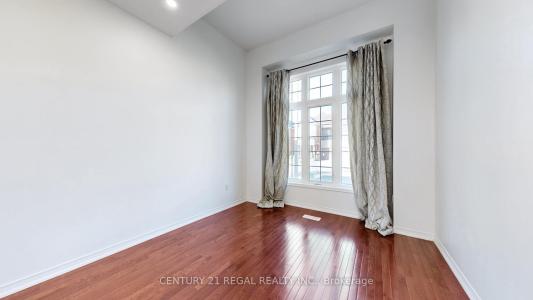 4274 VIVALDI ROAD, Burlington, Ontario L7M 0N5, Canada