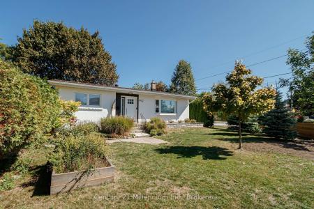 42 NIAGARA STREET, Collingwood, Ontario L9Y 3X2, Canadá