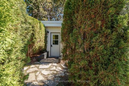 42 NIAGARA STREET, Collingwood, Ontario L9Y 3X2, Canadá