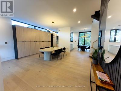 10 HAIDA COURT, Toronto (highland Creek), オンタリオ M1C 3L1, カナダ