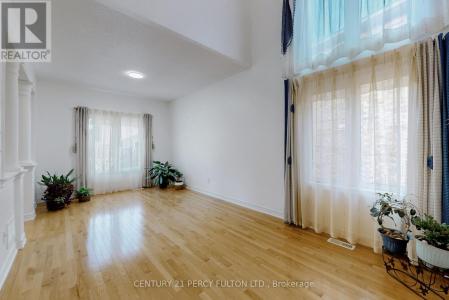 5 ATTMAR DRIVE, Brampton (bram East), Ontario L6P 2R4, Canada