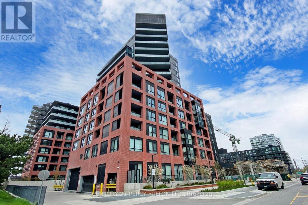 8 TIPPETT ROAD, Toronto (clanton Park), أونتاريو M3H 0E7, كندا