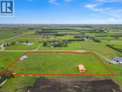 8 PRAIRIE VIEW PLACE, Rural Rocky View County, 阿爾伯塔 T1X 0G8, 加拿大