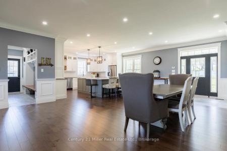 5583 3RD LINE ROAD, Erin, Ontario N0B 1Z0, CANADÁ