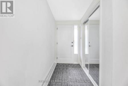 2145 SHEROBEE ROAD, Mississauga (cooksville), 安大略省 L5A 3G8, 加拿大