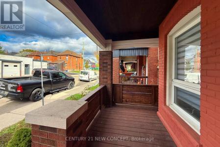 30 RUTH STREET NORTH, Hamilton (stipley), Ontario L8L 6R1, Canada