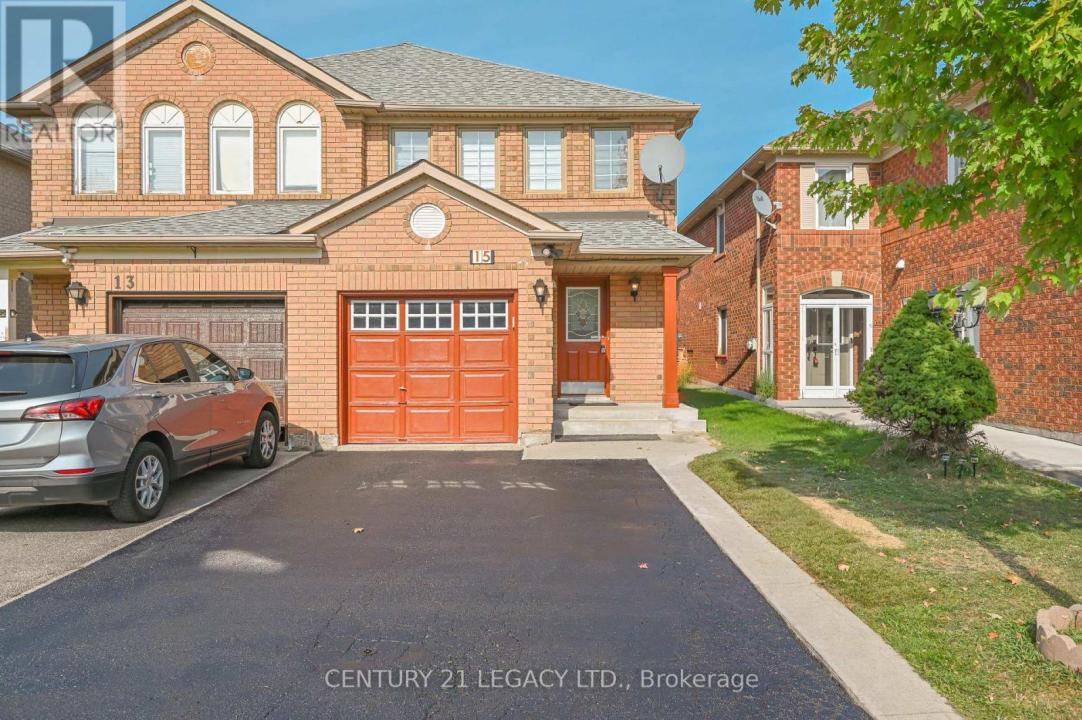 15 DUSTY STAR ROAD, Brampton (sandringham-wellington), オンタリオ L6R 1Y5, カナダ