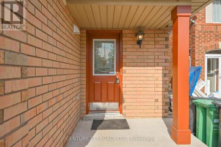 15 DUSTY STAR ROAD, Brampton (sandringham-wellington), オンタリオ L6R 1Y5, カナダ