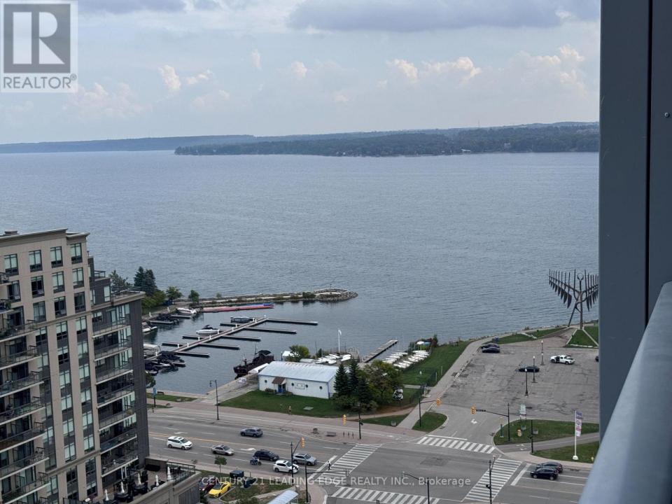 39 MARY STREET, Barrie (city Centre), Ontario L4N 1S9, Canada