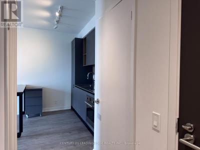 39 MARY STREET, Barrie (city Centre), Ontario L4N 1S9, Canada