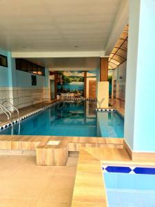 AV. THADEO HAENKE ESQUINA JUAN PABLO SEGUNDO, CONDOMINIO 'LAS TORRES' , Oeste, Cochabamba, Bolivia