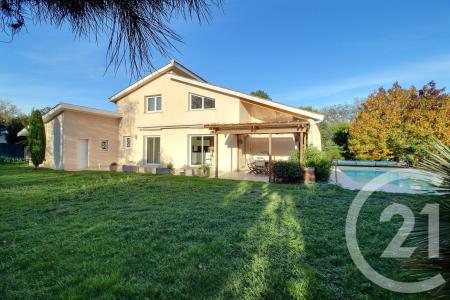 Pessac, Aquitaine 33600, France