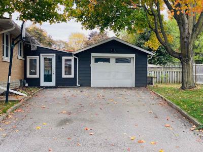 107 ELLIS CRESCENT S, Waterloo, אונטריו N2J 2C1, קנדה 