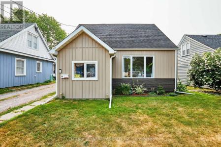 35 CAROLINE STREET, Port Hope, 安大略省 L1A 1Y6, 加拿大