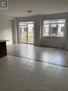 913 DOURO STREET, Stratford, Ontario N5A 0M3, Canada