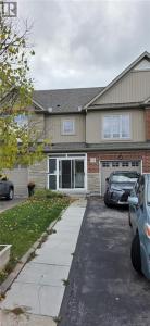 14 FREER DRIVE, Ayr, Ontario N0B 1E0, Canada