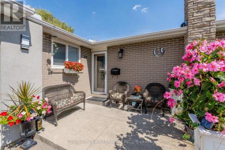 20 DUNBLAINE CRESCENT, Brampton (southgate), Ontario L6T 3H2, Kanada
