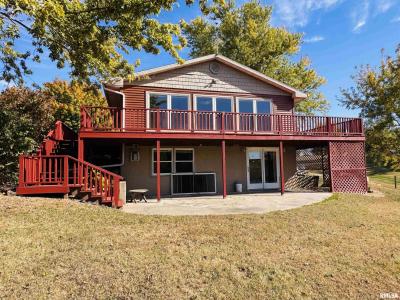 21 BRICKER Circle, Avon, Illinois 61415, USA