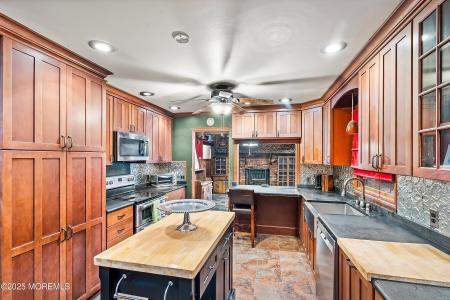 53 Hilltop Road, Howell, 新泽西州 07731, 美国