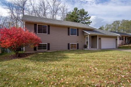 2523 Kenora Parkway, Eau Claire, Wisconsin 54703, Stati Uniti