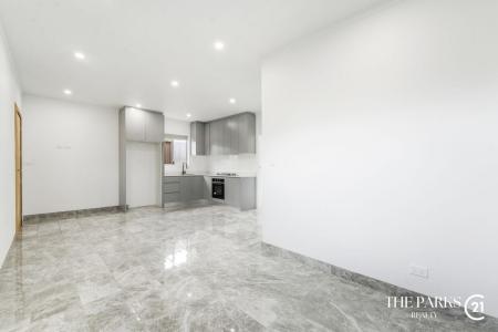 21a Hinchinbrook Drive, Hinchinbrook, NSW 2168, Australia