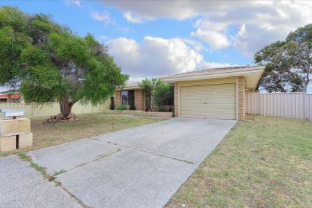 77 Cuthbertson Drive, Cooloongup, WA 6168, Australia