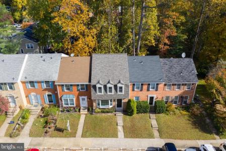 9521 Cherry Oak Court, Burke, וירג'יניה 22015, ארצות הברית של אמריקה