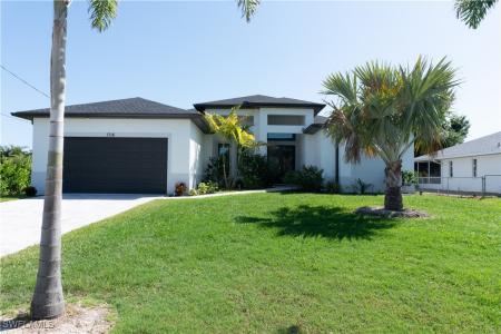 1716 SW 44th Terrace, Cape Coral, Floride 33914, États-Unis