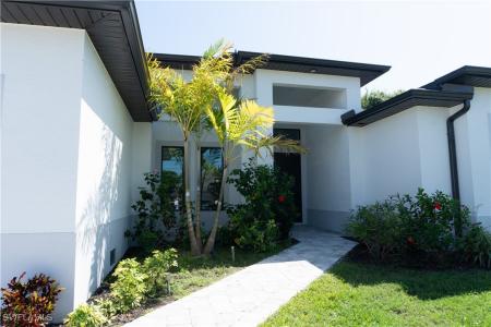 1716 SW 44th Terrace, Cape Coral, Floride 33914, États-Unis