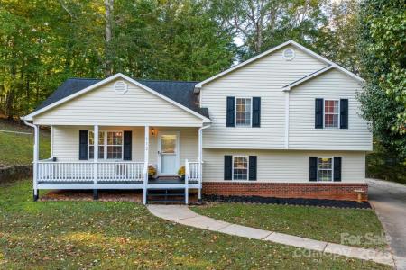 112 Surrey Drive, Morganton, NC 28655, USA