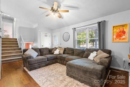 112 Surrey Drive, Morganton, Karolina Północna 28655, USA