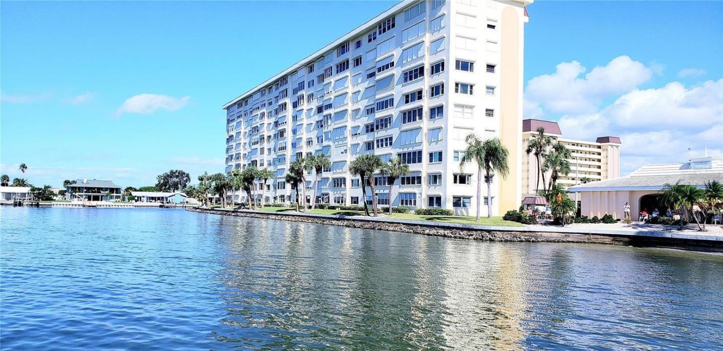 4750 Cove Cr. #303, St. Petersburg, 佛羅里達州 33708, 美國