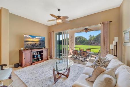 8026 Players Cove DR 102, NAPLES, فلوريدا 34113, الولايات المتحدة