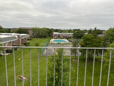 10373 Dearlove Rd Unit 4E, Glenview, 伊利诺斯州 60025, 美国