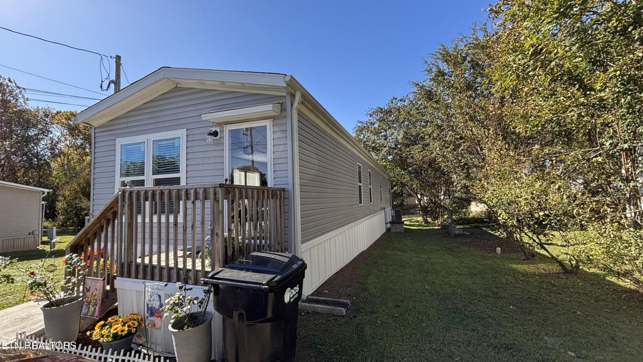 519 Johns Creek St, Clinton, Tennessee 37716, Estados Unidos