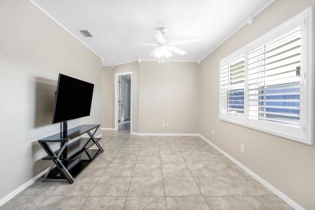 12400 Park Blvd. #119, Seminole, Florida 33772