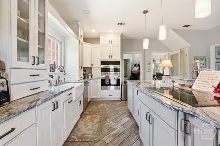 7 CEDAR COVE, Savannah, Georgia 31410, USA