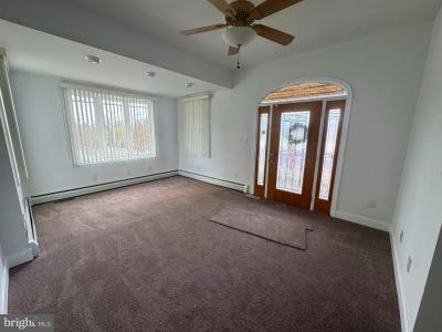 702 E Main St, Maple Shade, New Jersey 08052, USA